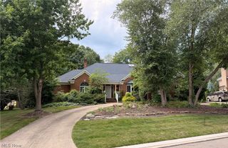 7629 Bucknell Circle NW, North Canton, OH 44720