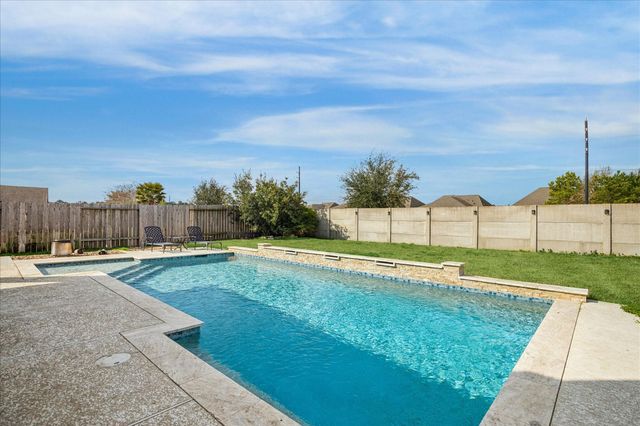 18627 Spellman Ridge Drive, Tomball, TX 77377