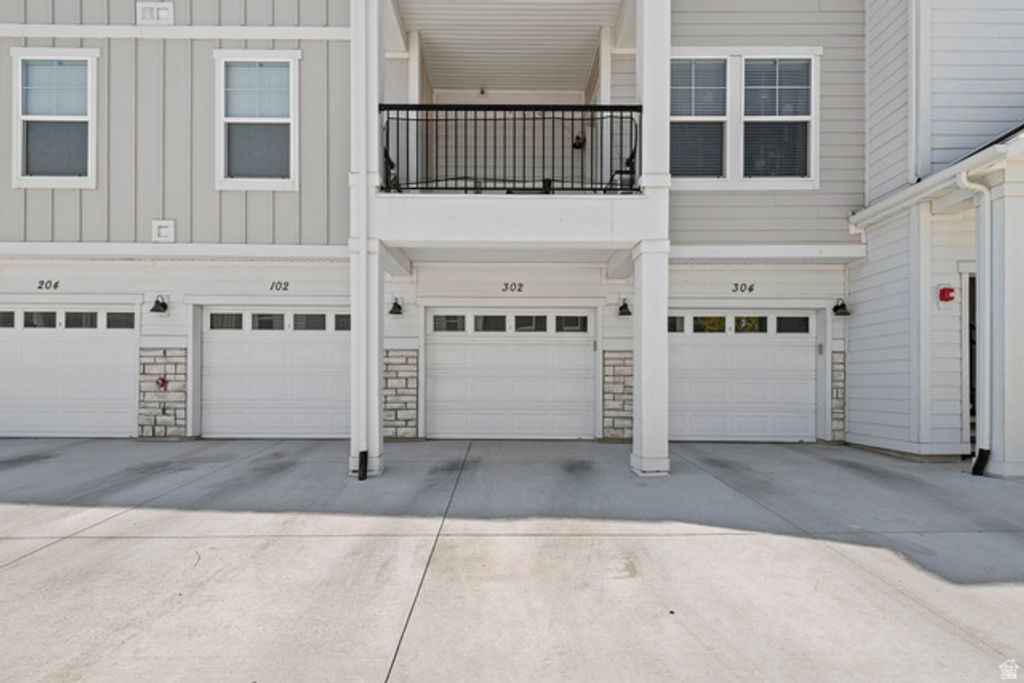 949 W BIG BEN LN #302, Saratoga Springs, UT 84045 — photo 5