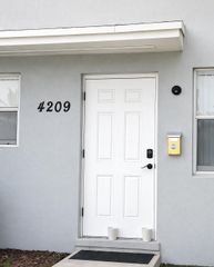 4209 S Olive Avenue, West Palm Beach, FL 33405