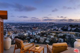 8572 Hillside Avenue, Los Angeles, CA 90069