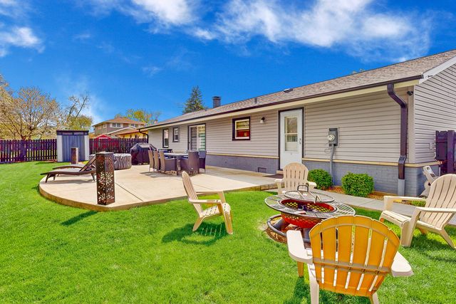 254 Harmony Lane, Elk Grove Village, IL 60007