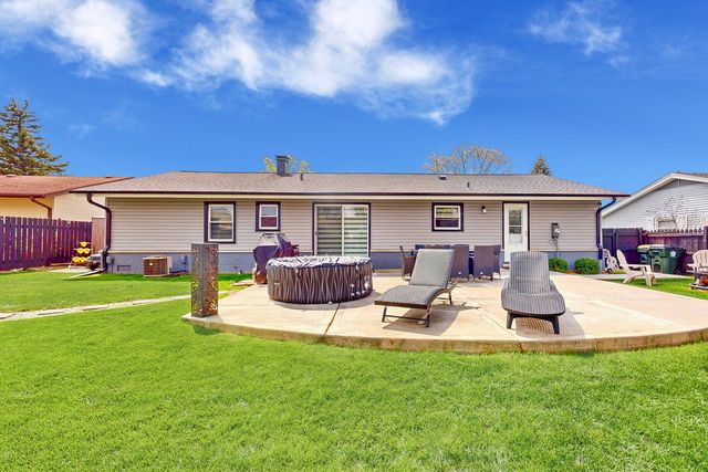 254 Harmony Lane, Elk Grove Village, IL 60007