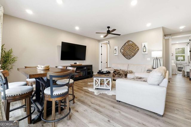 354 Clarendon Court SE, Gainesville, GA 30501