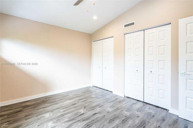 2412 NE 26th St 7, Fort Lauderdale, FL 33305