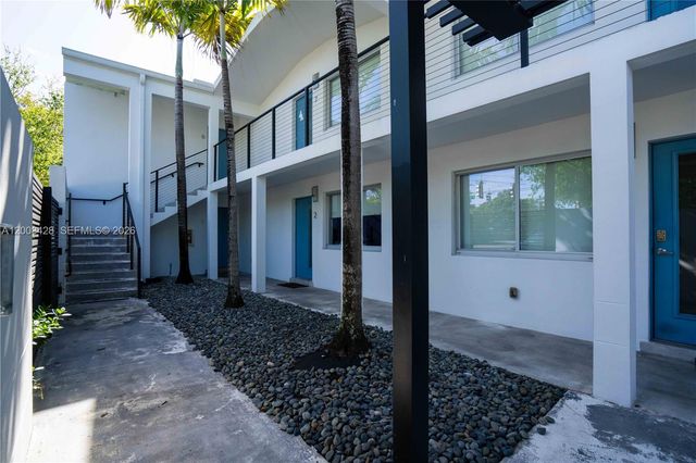 2412 NE 26th St 7, Fort Lauderdale, FL 33305