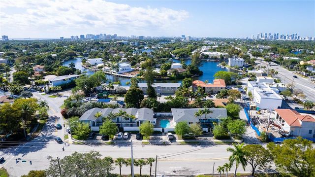 2412 NE 26th St 7, Fort Lauderdale, FL 33305