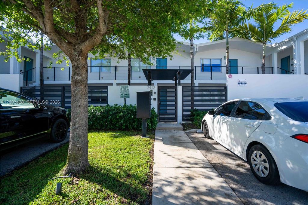2412 NE 26th St 7, Fort Lauderdale, FL 33305