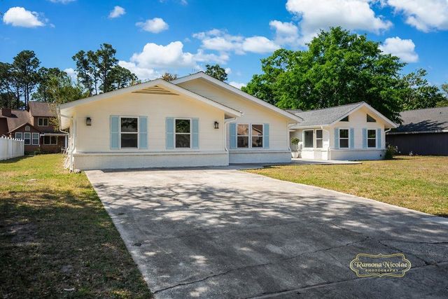 1769 Crooked Pine Dr., Surfside Beach, SC 29575