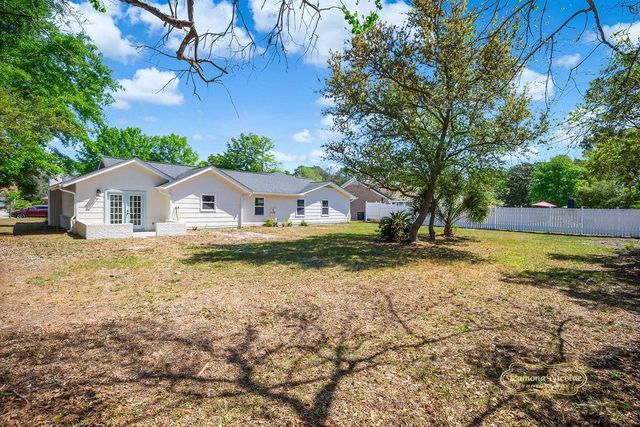 1769 Crooked Pine Dr., Surfside Beach, SC 29575