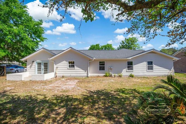 1769 Crooked Pine Dr., Surfside Beach, SC 29575