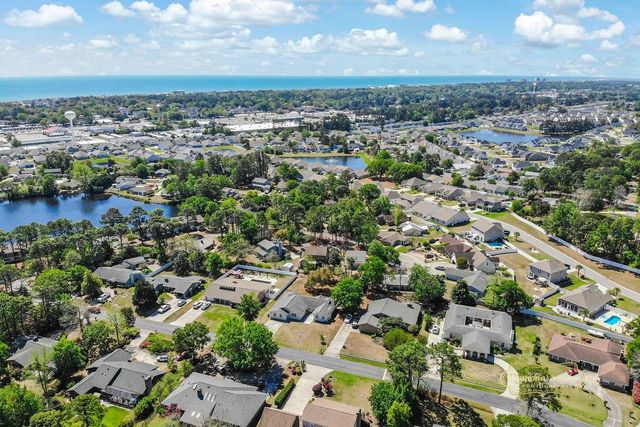 1769 Crooked Pine Dr., Surfside Beach, SC 29575