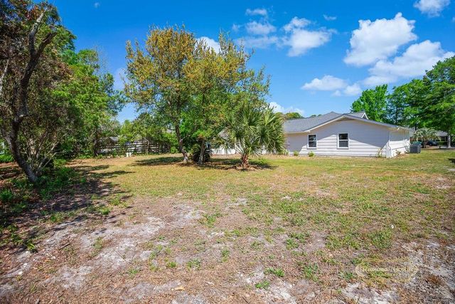 1769 Crooked Pine Dr., Surfside Beach, SC 29575