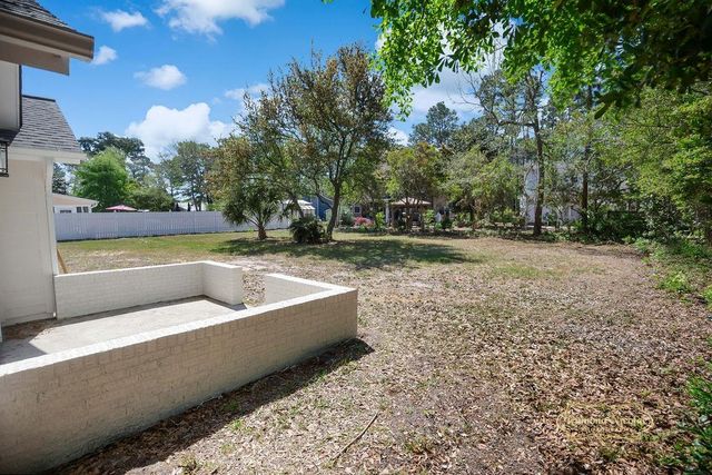 1769 Crooked Pine Dr., Surfside Beach, SC 29575