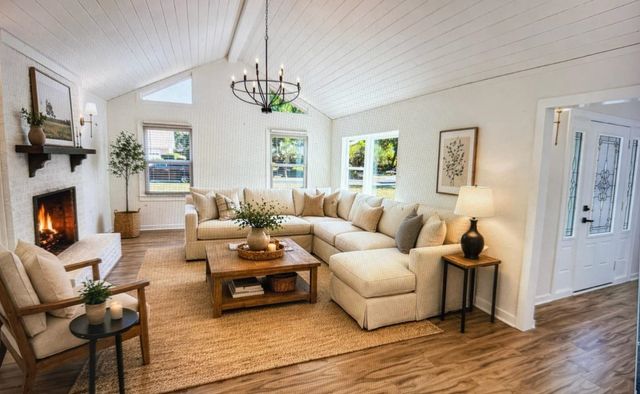 1769 Crooked Pine Dr., Surfside Beach, SC 29575