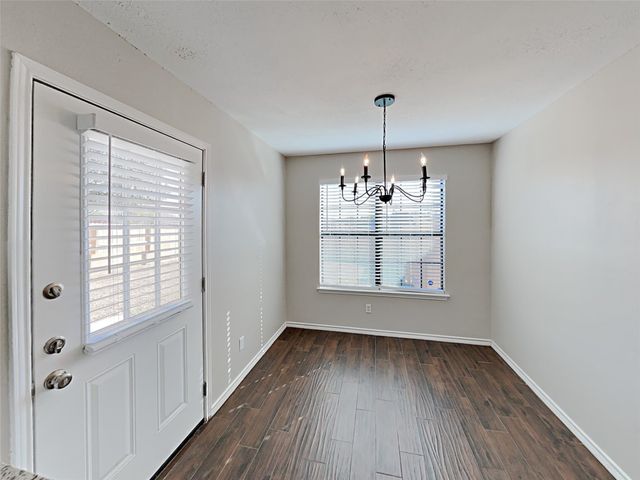 833 Weaver Street, Cedar Hill, TX 75104