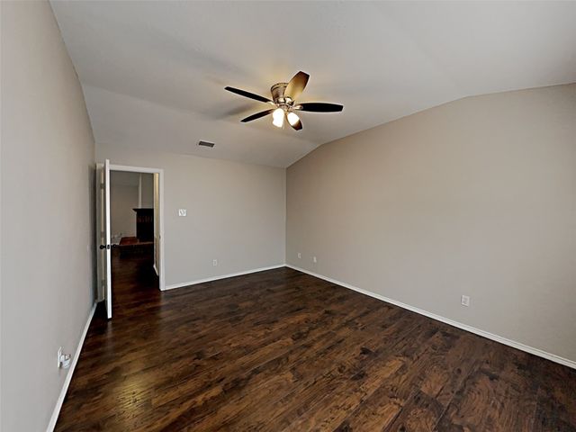 833 Weaver Street, Cedar Hill, TX 75104