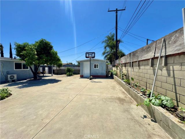 437 N Begonia, Ontario, CA 91762