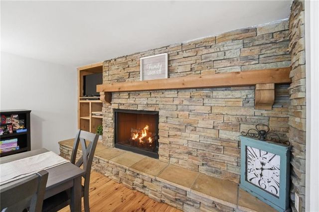 1001 N Walker Street, Olathe, KS 66061