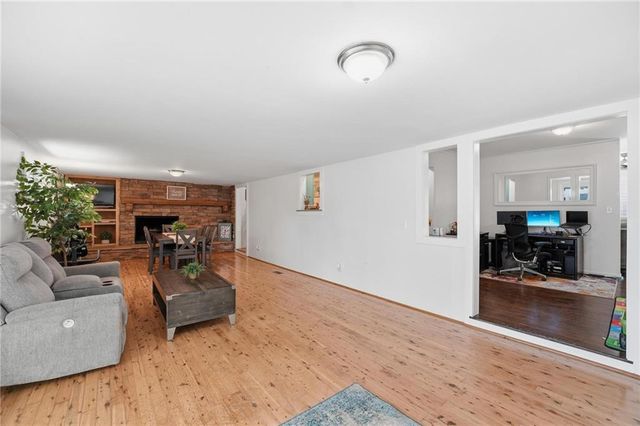 1001 N Walker Street, Olathe, KS 66061