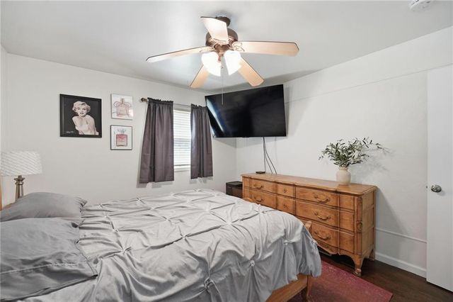 1001 N Walker Street, Olathe, KS 66061