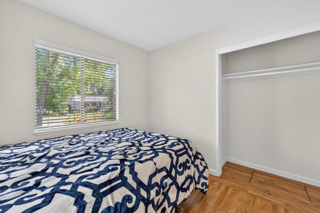 4516 Oxbow Dr, Sacramento, CA 95864