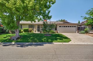 4516 Oxbow Dr, Sacramento, CA 95864