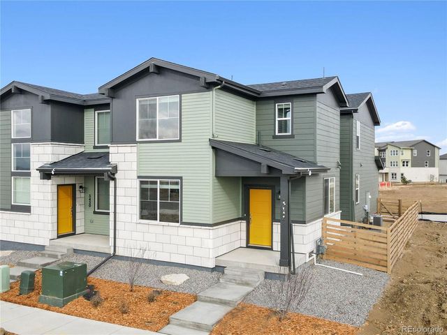 5422 N Denali Boulevard, Aurora, CO 80019