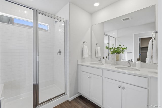 5422 N Denali Boulevard, Aurora, CO 80019