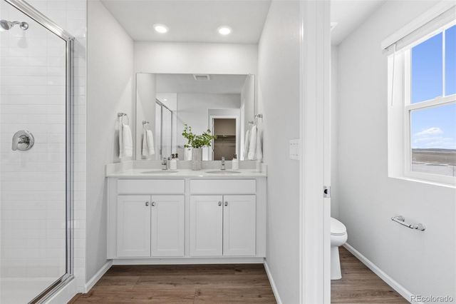 5422 N Denali Boulevard, Aurora, CO 80019