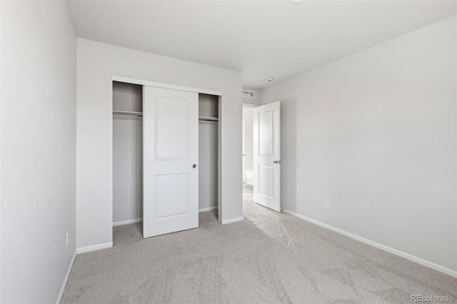 5422 N Denali Boulevard, Aurora, CO 80019