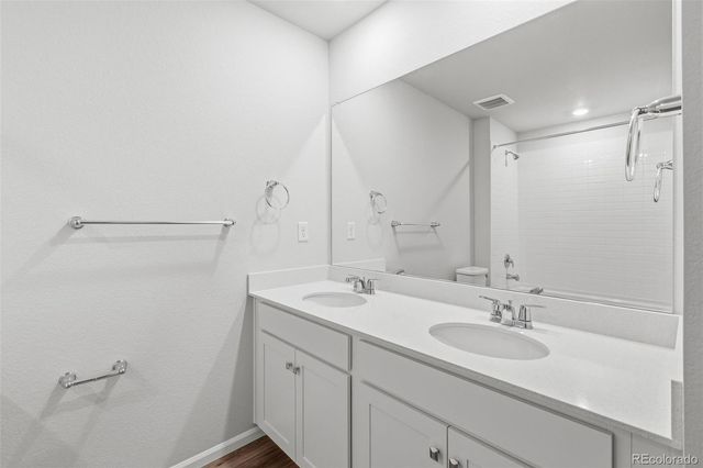 5422 N Denali Boulevard, Aurora, CO 80019