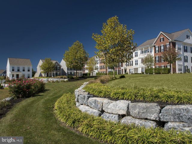 1145 ALDEN LN, Mount Joy, PA 17552
