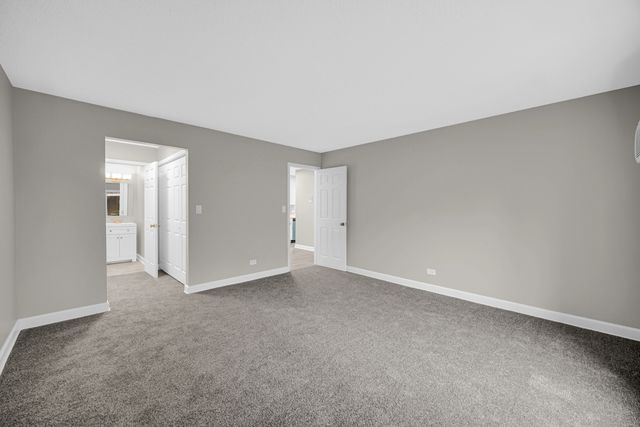 1133 Miller Lane 106, Buffalo Grove, IL 60089