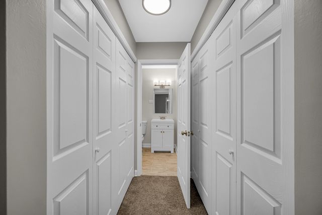 1133 Miller Lane 106, Buffalo Grove, IL 60089