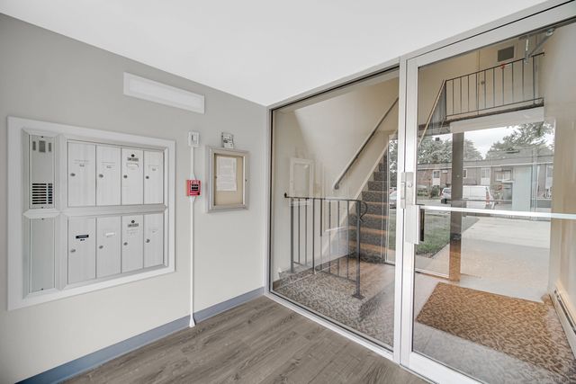 1133 Miller Lane 106, Buffalo Grove, IL 60089