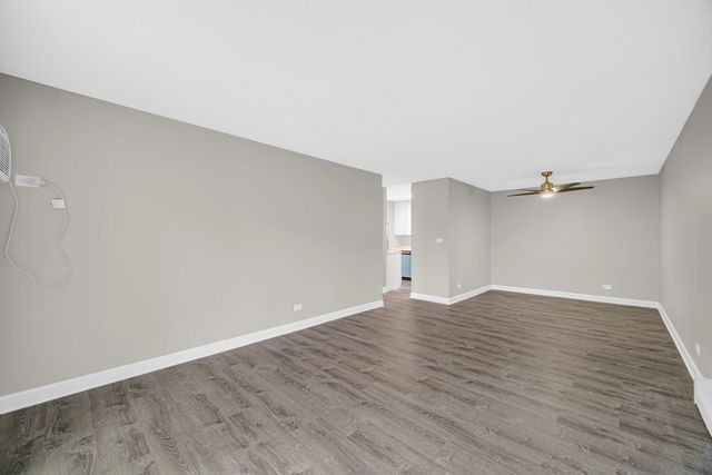 1133 Miller Lane 106, Buffalo Grove, IL 60089