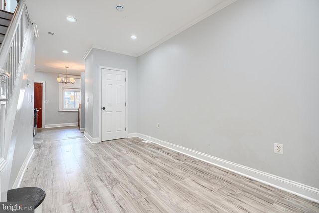 529 N CURLEY ST, Baltimore, MD 21205