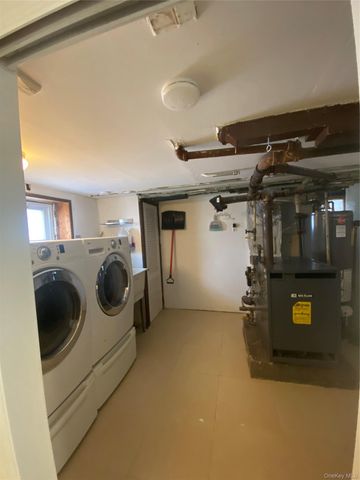 150-11 17th Avenue, Whitestone, NY 11357