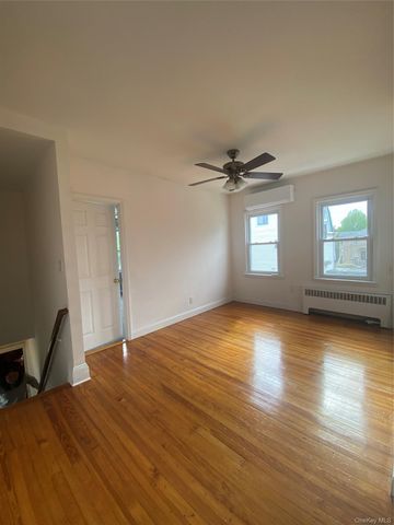 150-11 17th Avenue, Whitestone, NY 11357