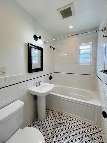 150-11 17th Avenue, Whitestone, NY 11357