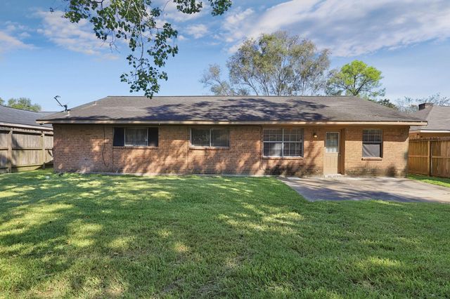 6719 Indian Falls Drive, Missouri City, TX 77489