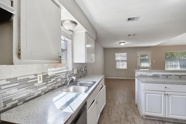 6719 Indian Falls Drive, Missouri City, TX 77489
