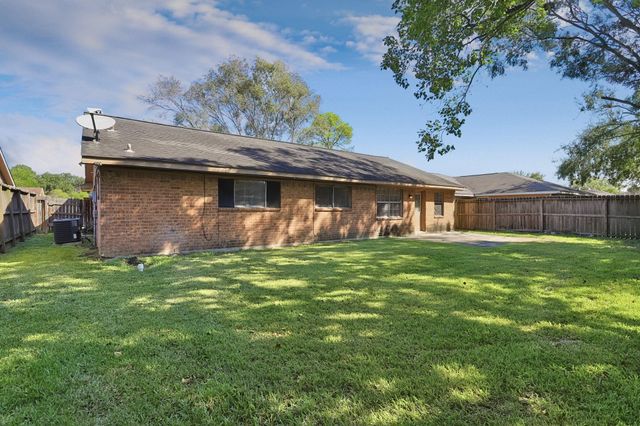 6719 Indian Falls Drive, Missouri City, TX 77489