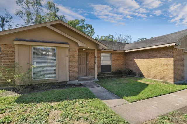 6719 Indian Falls Drive, Missouri City, TX 77489