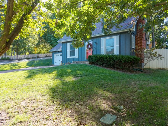 705 WESTRIDGE DR, Columbia, MO 65203