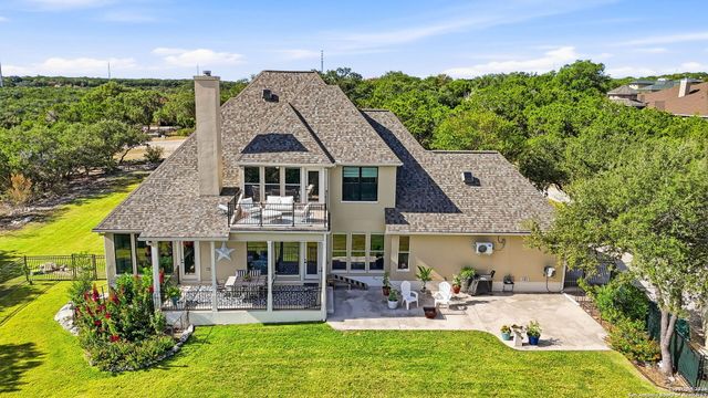 426 County Road 2801 W, Mico, TX 78056