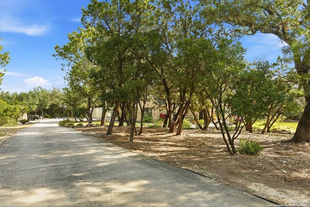 426 County Road 2801 W, Mico, TX 78056