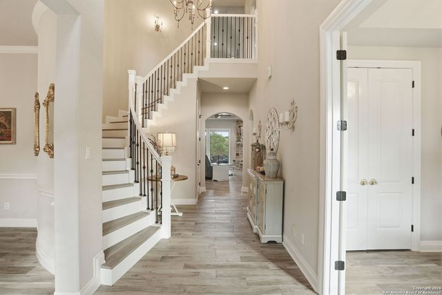 426 County Road 2801 W, Mico, TX 78056