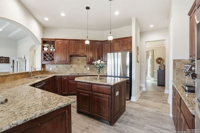 426 County Road 2801 W, Mico, TX 78056